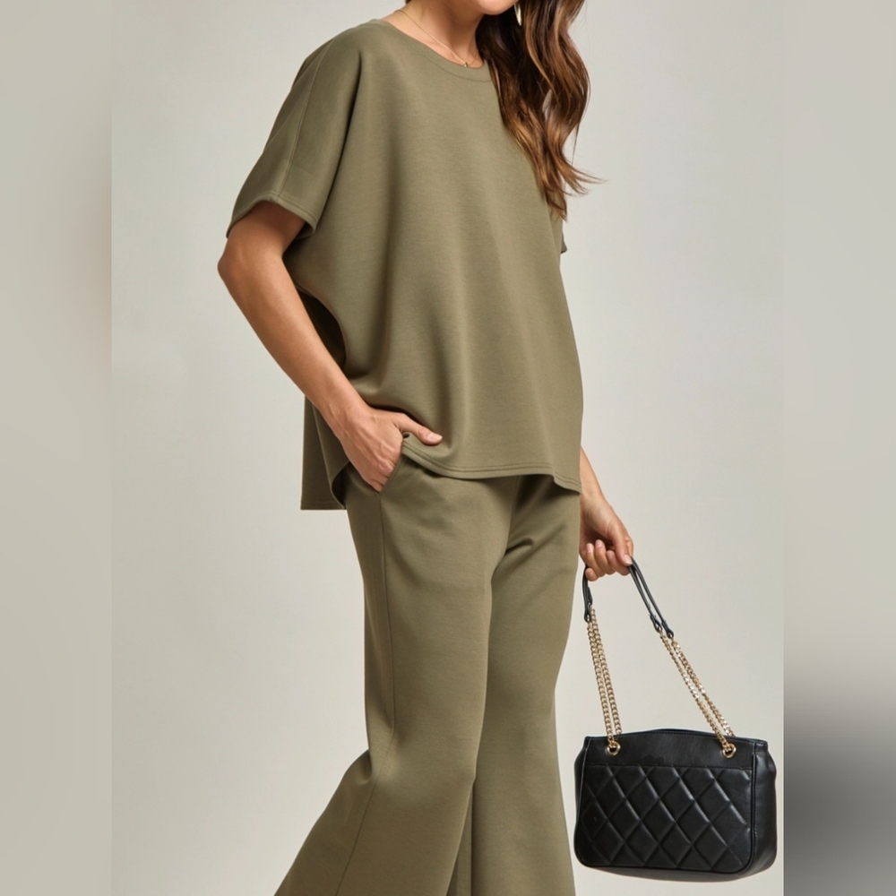 #66784 🛑S,M,L,XL Fabulous MUST HAVE 2pc Poncho Top + Bell Bottom Modal Set